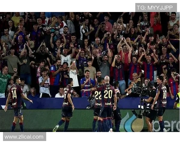 莱万特与巴塞罗那激战成和比分揭晓精彩瞬间回顾